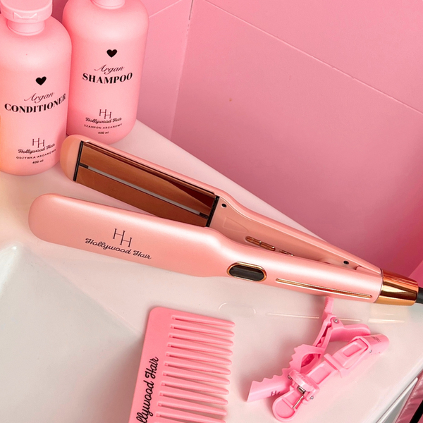 Włosy gładkie jak tafla! Prostownica z tytanowymi płytkami Hollywood Hair