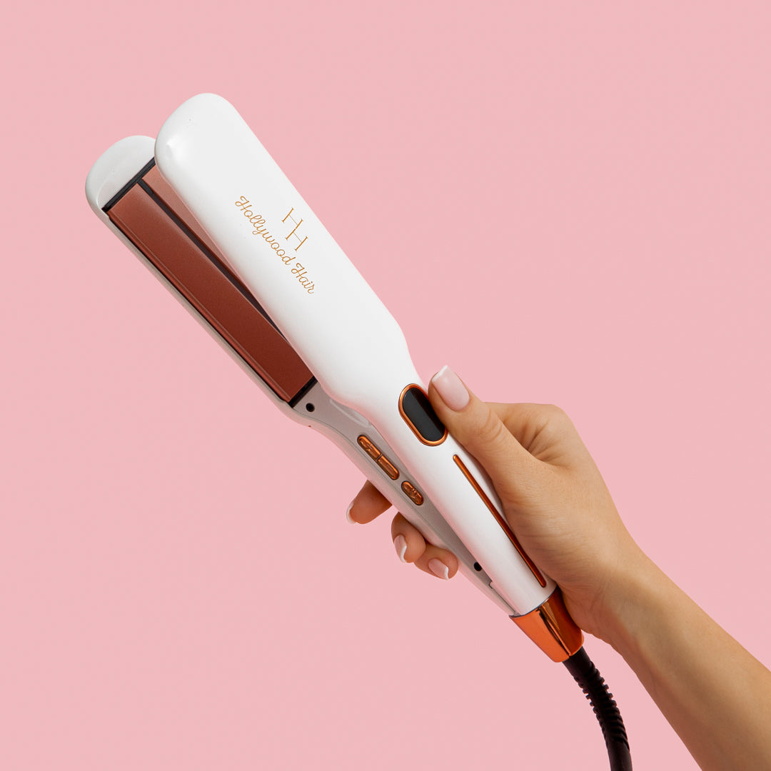 LAST PIECES! SMOOTH AS A SURFACE, Ionic field technology, Hollywood Hair Straightener